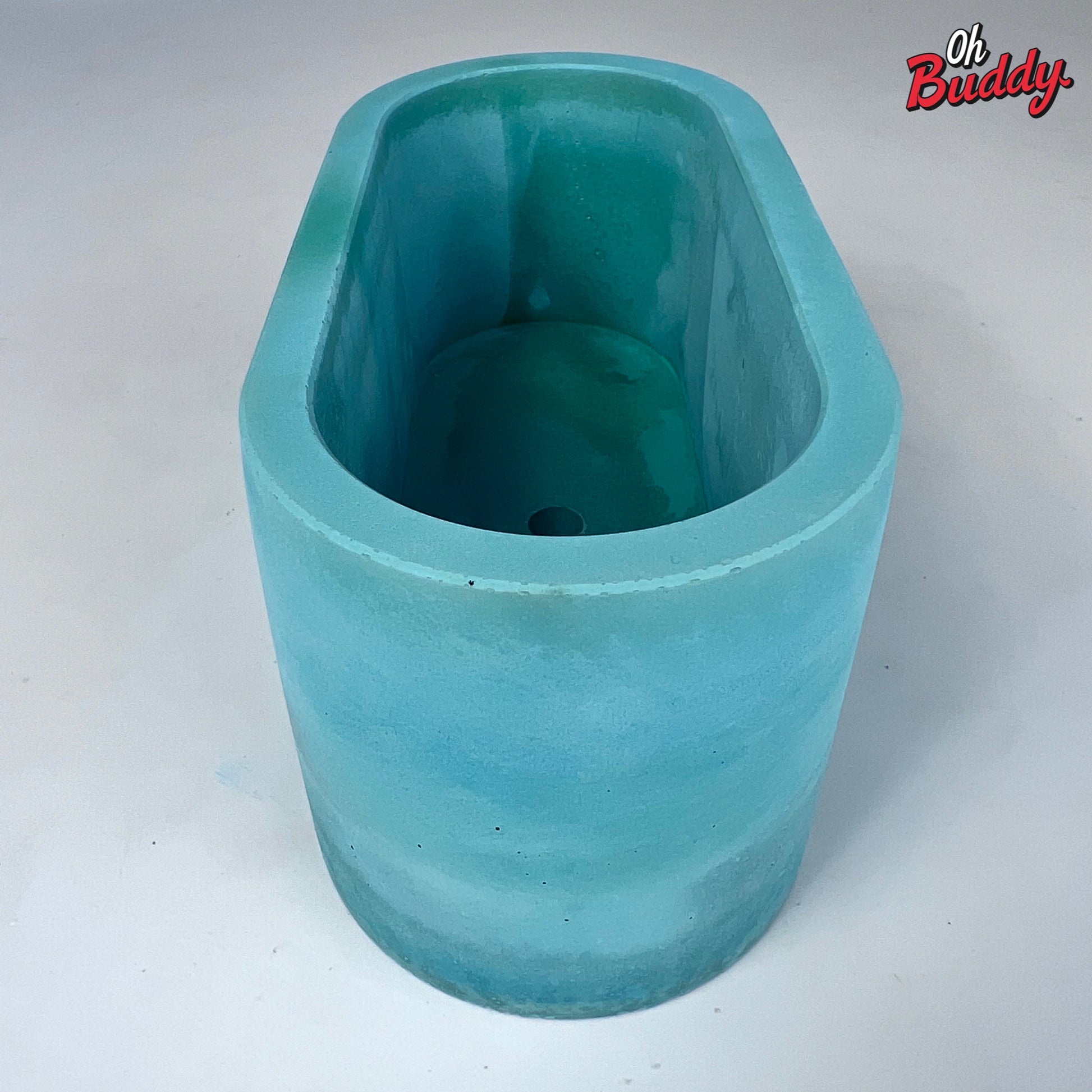 Green oval concrete planter, green concrete planter, green outdoor/indoor planter, cactus planter, succulent planter, green concrete pot, green container by OhBuddy 